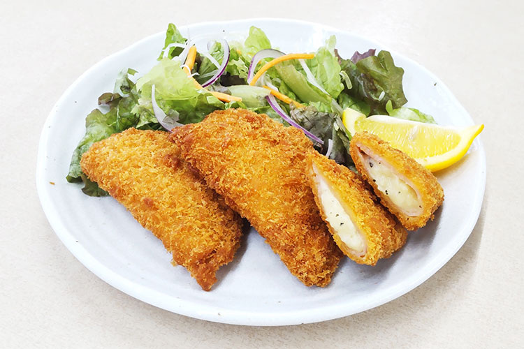 ハムチーズフライ（バジル風味・カラーパン粉）、ハム、チーズ