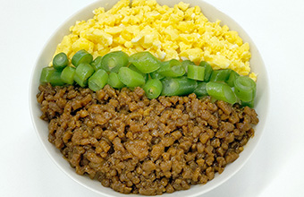 鶏そぼろ