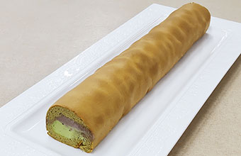 フリーカット ふわふわ生地のロールケーキ(抹茶×チョコ)