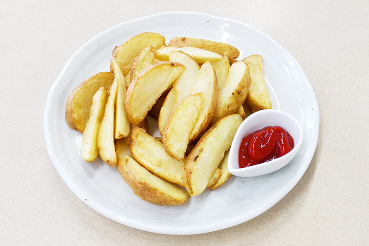 フレンチフライドポテト（ナチュラルカット）中国産
