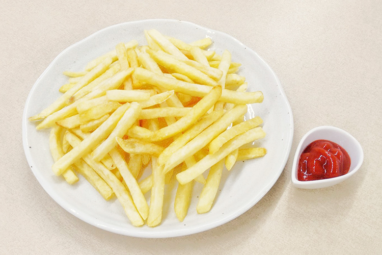 フレンチフライドポテト（シューストリング）インド産